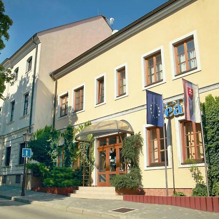 Hotel Dream Trnava Ngoại thất bức ảnh