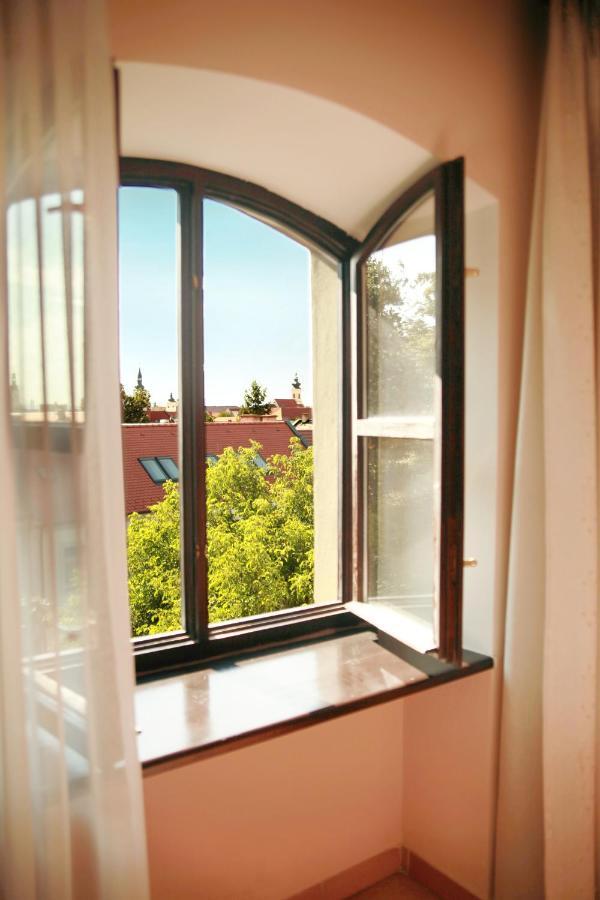 Hotel Dream Trnava Ngoại thất bức ảnh