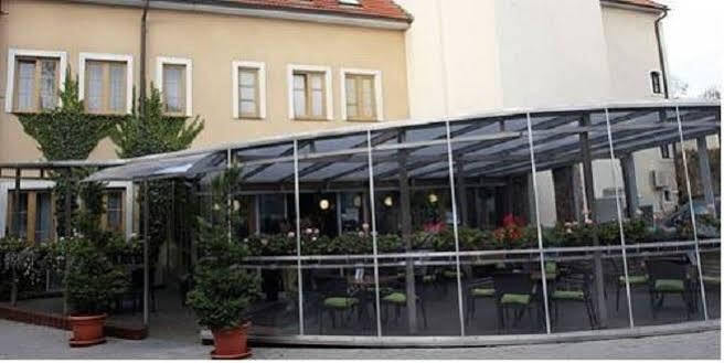 Hotel Dream Trnava Ngoại thất bức ảnh