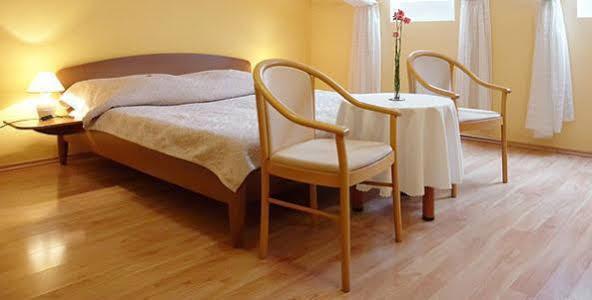 Hotel Dream Trnava Ngoại thất bức ảnh